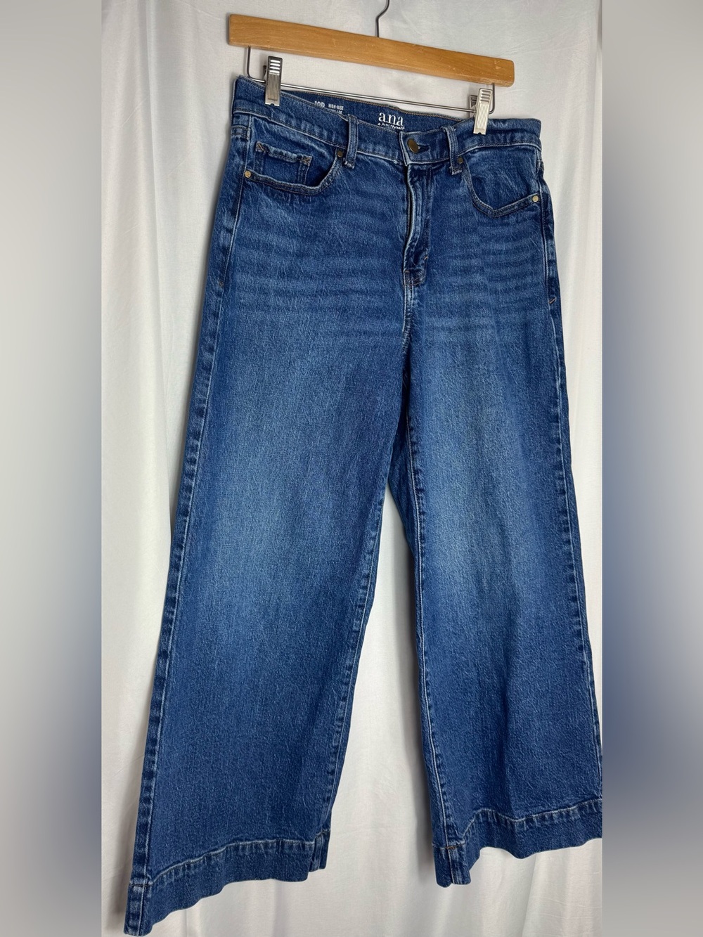 ANA A NEW APPROACH
Women's Size 10 P short High Rise Wide Leg Jeans Blue Denim